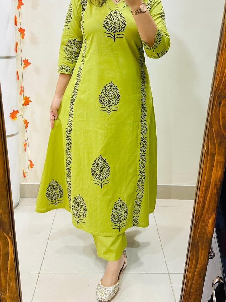 KURTHI WITH PANT