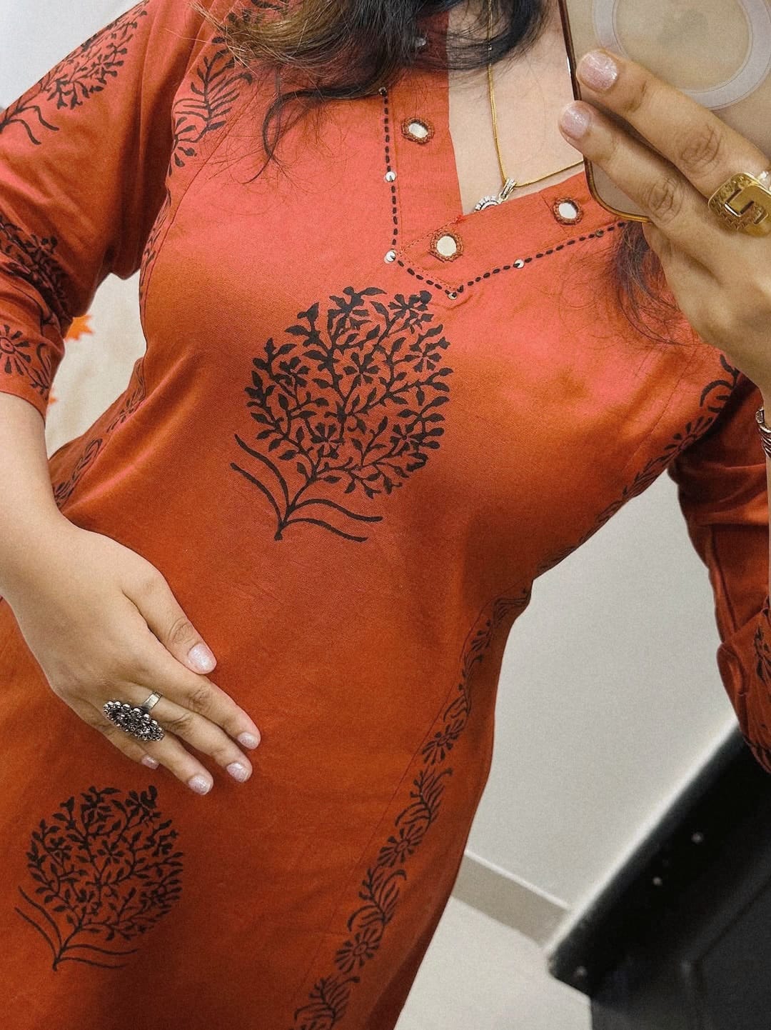 KURTHI WITH PANT